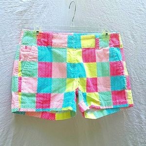 COPY - Ladies Vineyard Vines shorts, quilt patchwork pattern w whales, sz 4, 3"…